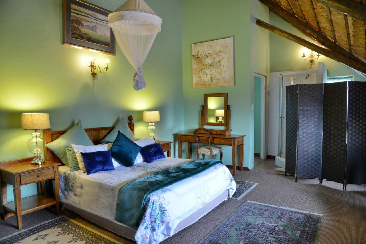 Owls Loft Guest House มิดแรนด์ ภายนอก รูปภาพ